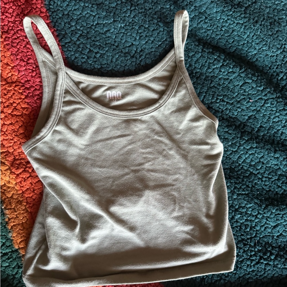ARQ tank never worn